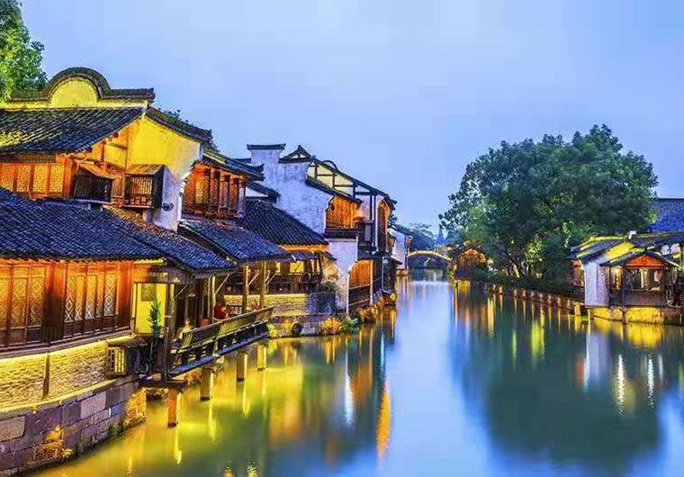華東高鐵5天【邂逅江南】華東五市+靈山大佛、烏鎮(zhèn)西柵、周莊環(huán)鎮(zhèn)水上游、留園 